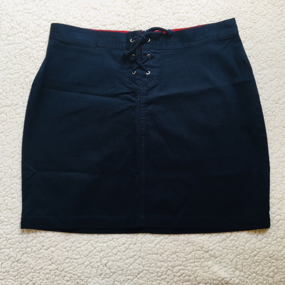 Tommy Hilfiger mini skirt size 14
